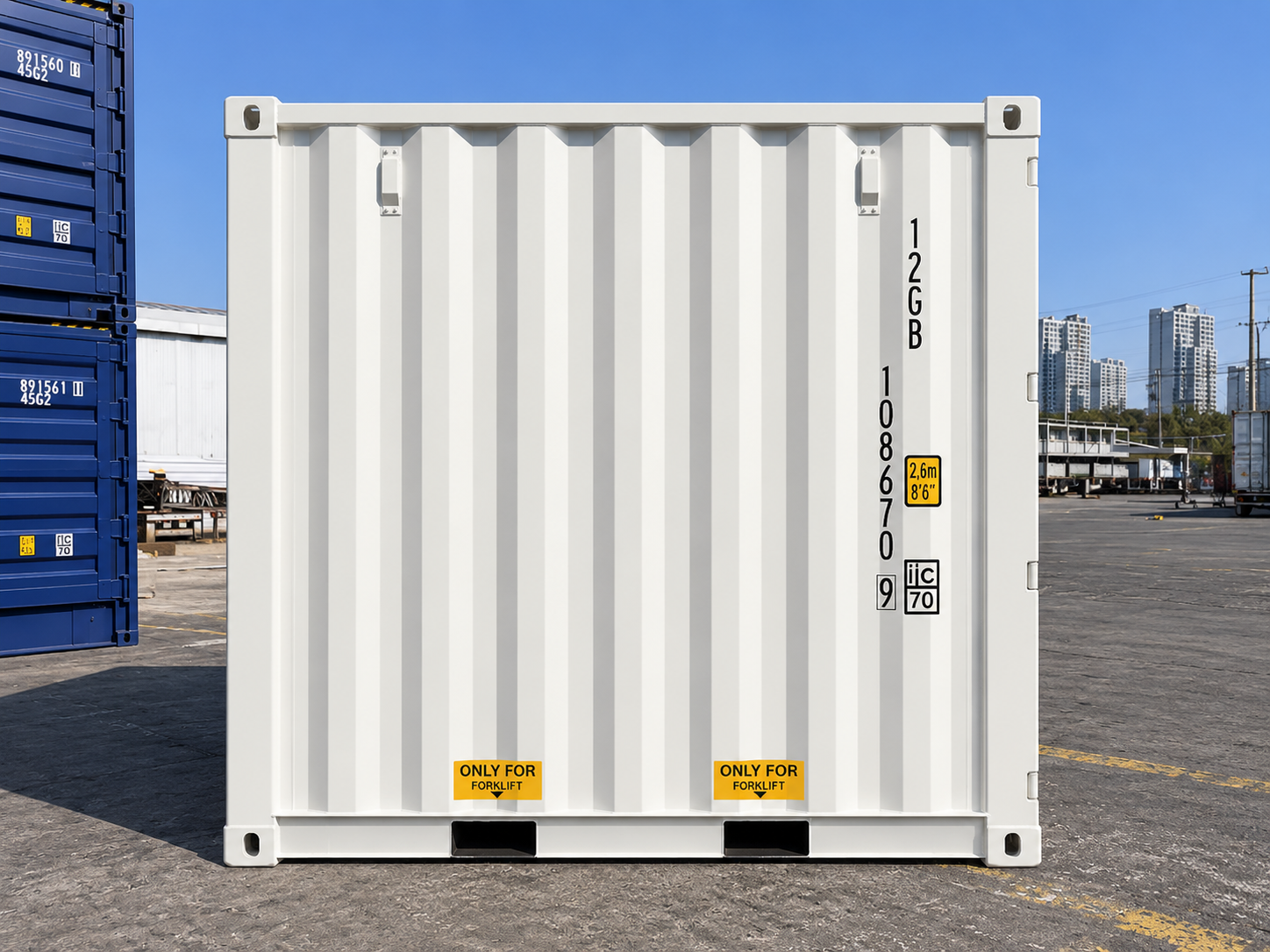conteneur de stockage 10 pieds dry blanc 06 arriere conteneur de stockage 10 pieds dry blanc 06 arriere
