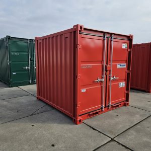 conteneur de stockage 8 pieds dry rouge 01 trois quarts